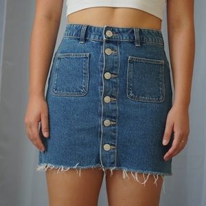 Zara button up denim skirt with pockets
